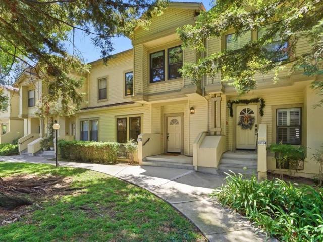 Townhouse for sale in Sunnyvale, California