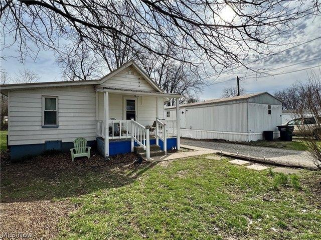 House for sale in Coshocton, Ohio