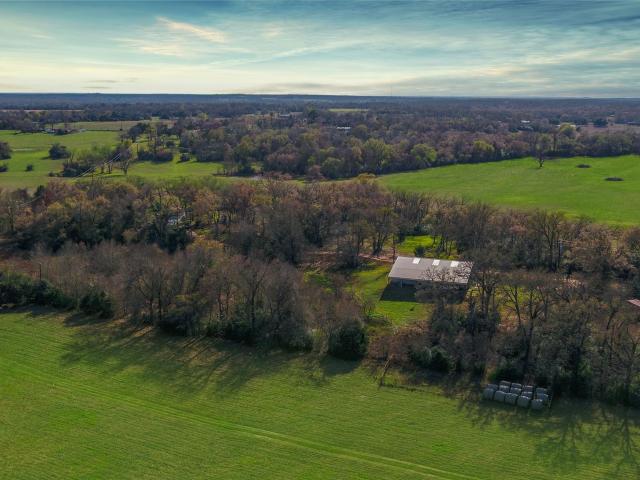 House for sale in Milam, Texas