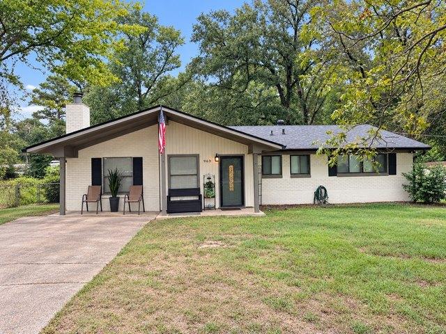 House for sale in Crestwood Heights, Haughton