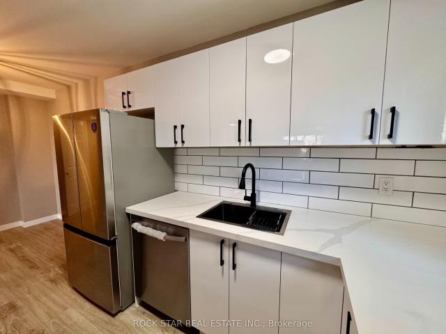 Condo for sale in Dufferin, Ontario