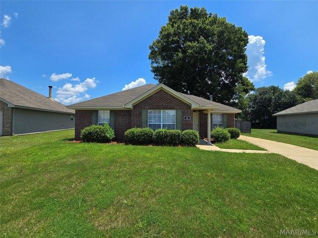 House for sale in Elmore, Alabama