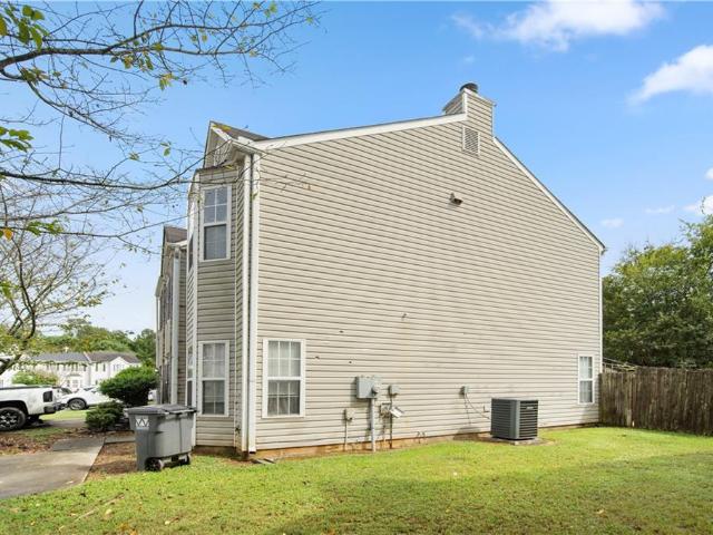 Townhouse for sale in Cartersville, Georgia