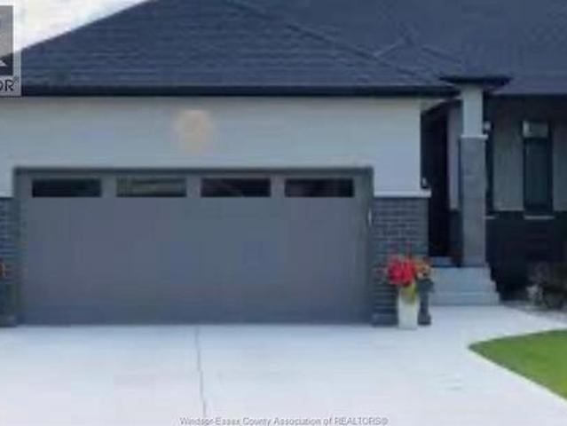 House for sale in Leamington, Ontario