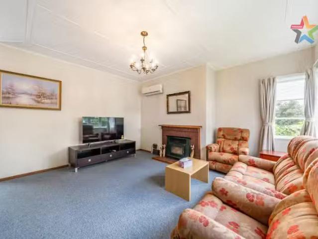House for sale in Days Bay, Wellington
