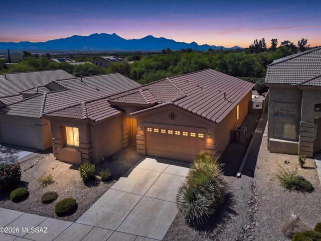 House for sale in Green Valley, Arizona