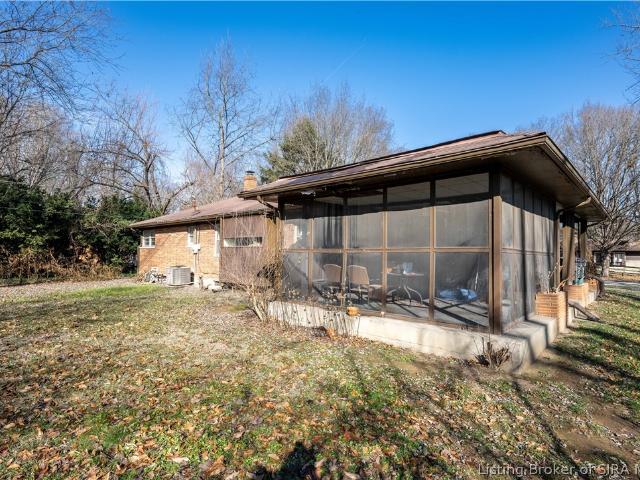 House for sale in Oak Park, Jeffersonville
