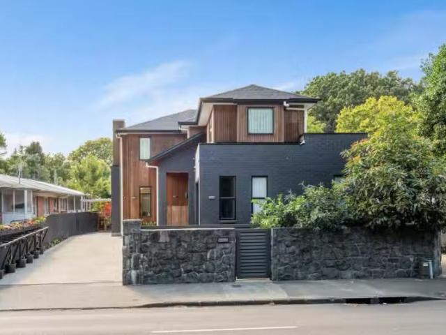 House for sale in Auckland, Oroua County