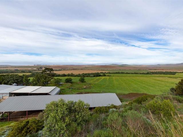 Farm for sale in Groot Brak Rivier, Western Cape