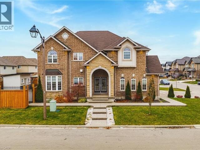 House for sale in Ancaster, Ontario