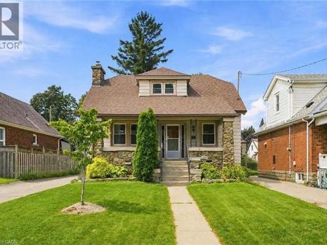 House for sale in Ancaster, Ontario
