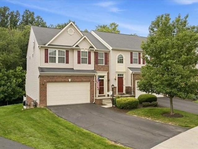 Townhouse for sale in Pittsburg, Pennsylvania