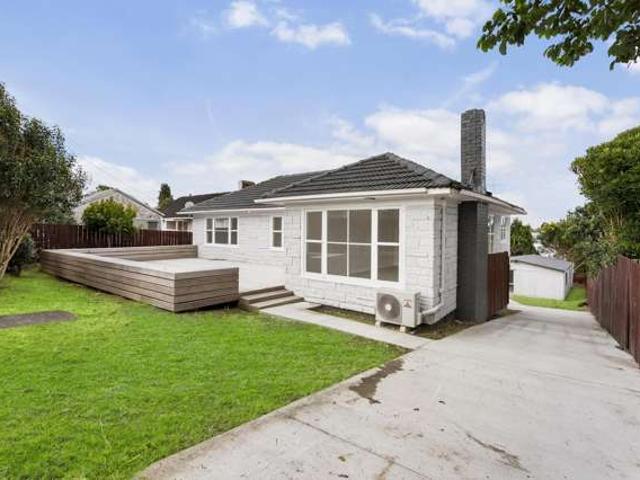 House for sale in Papakura