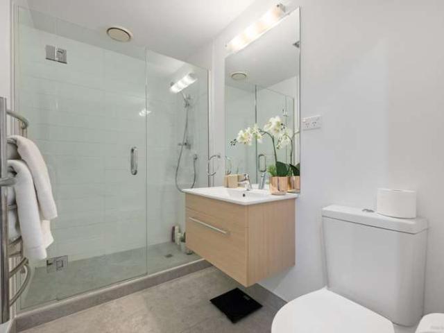 Townhouse for sale in Paremoremo, Oroua County