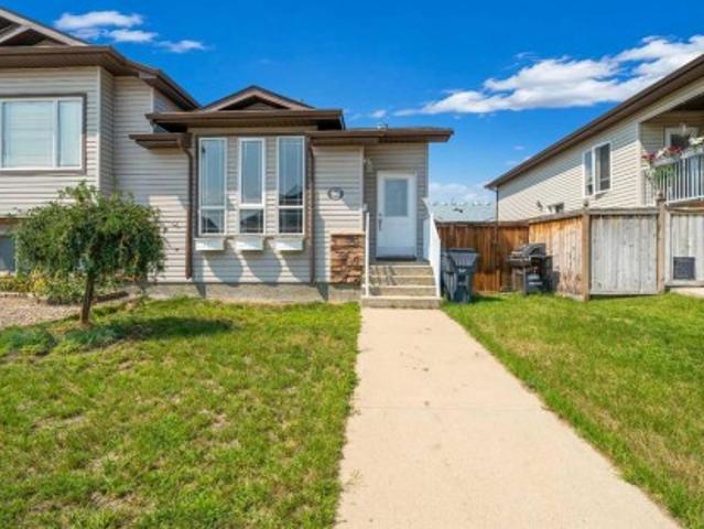 House for sale in Medicine Hat, Alberta
