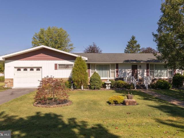 House for sale in Fort Ashby, Mineral County