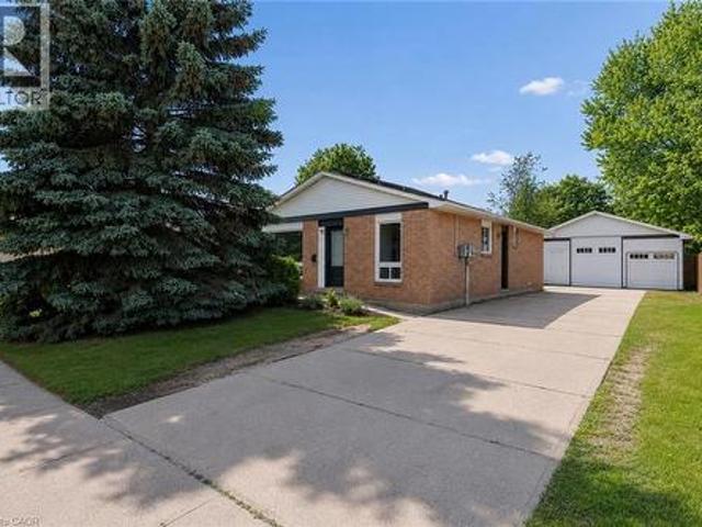 House for sale in Kitchener, Ontario