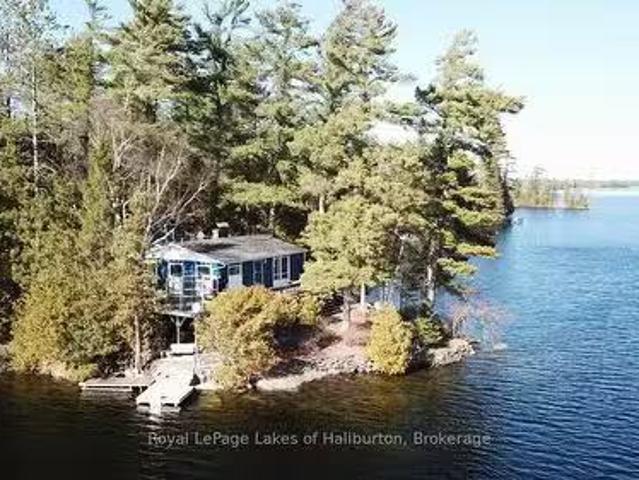 House for sale in Ontario