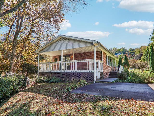 House for sale in Waynesville, Haywood County
