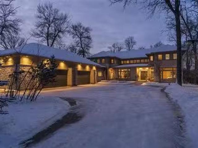 House for sale in East St. Paul, Manitoba