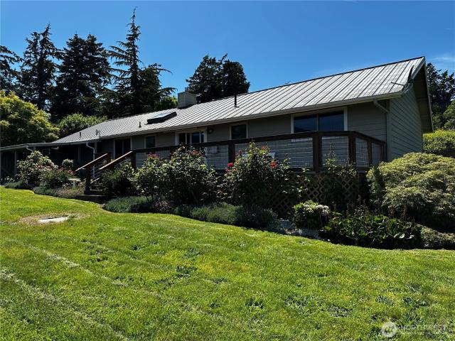 House for sale in Eastsound, Washington