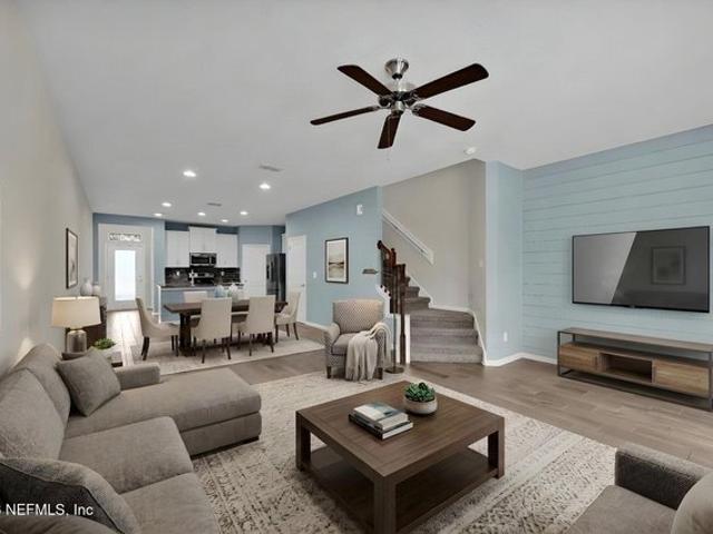 Townhouse for sale in Jacksonville, Florida