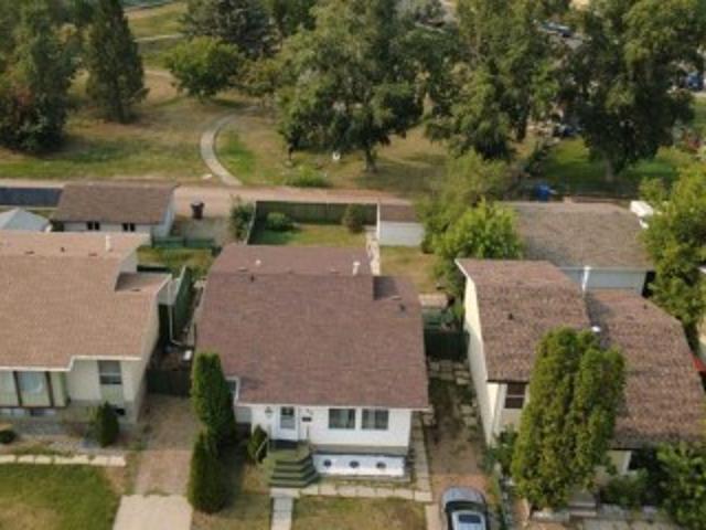 House for sale in Medicine Hat