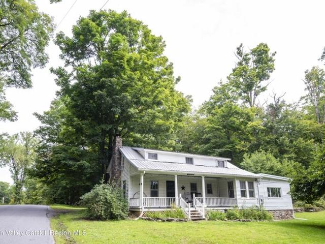 House for sale in Cornwallville, New York