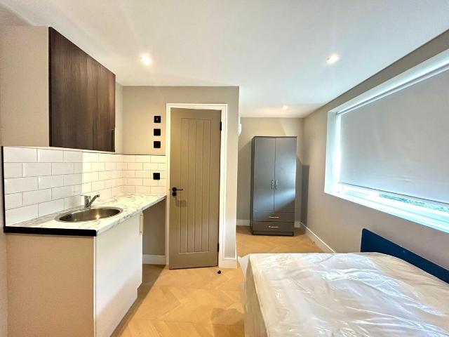 Apartment for rent in Oakmere, Hertsmere
