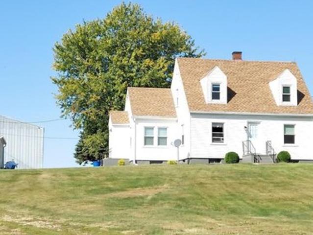 House for sale in Alexis, Illinois