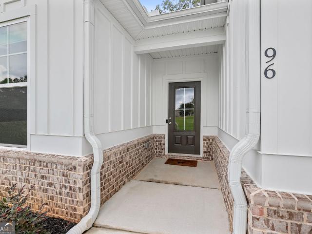 House for sale in Moreland, Georgia