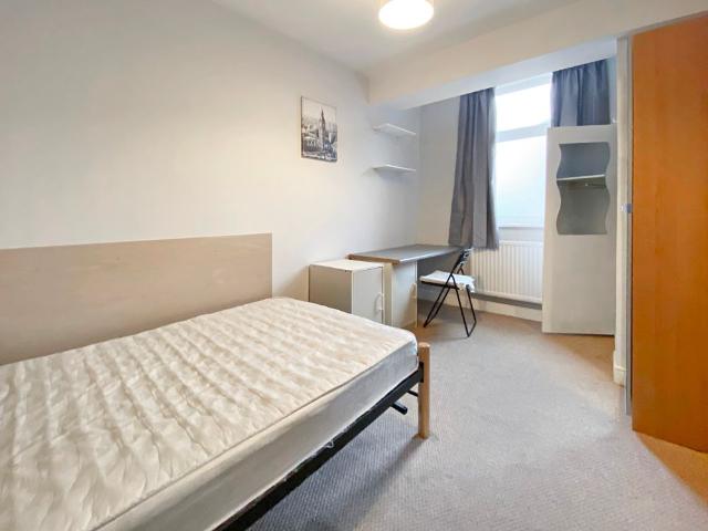Room for rent in The Slade, Oxfordshire