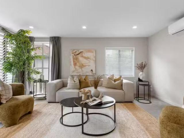 House for sale in Wairau Valley