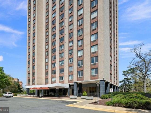 Condo for sale in Gaithersburg, Maryland