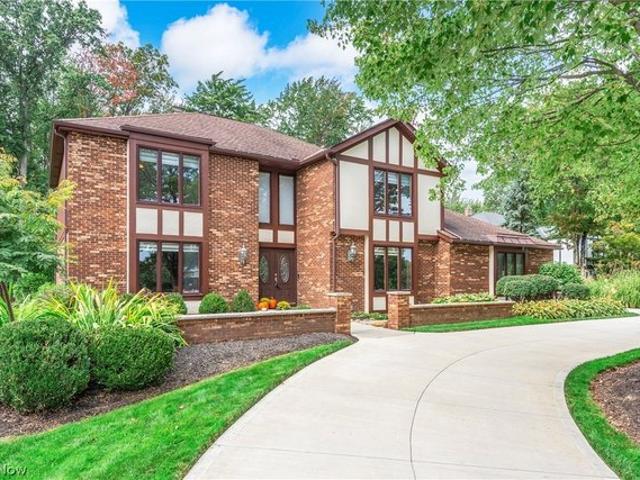 House for sale in Brecksville, Cuyahoga County