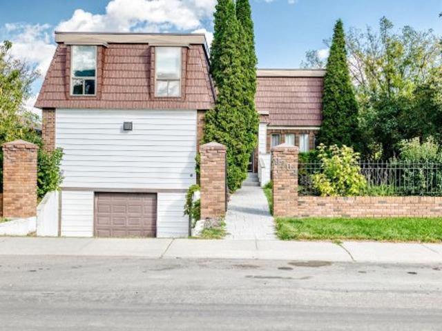 House for sale in Wedgewood, Alberta