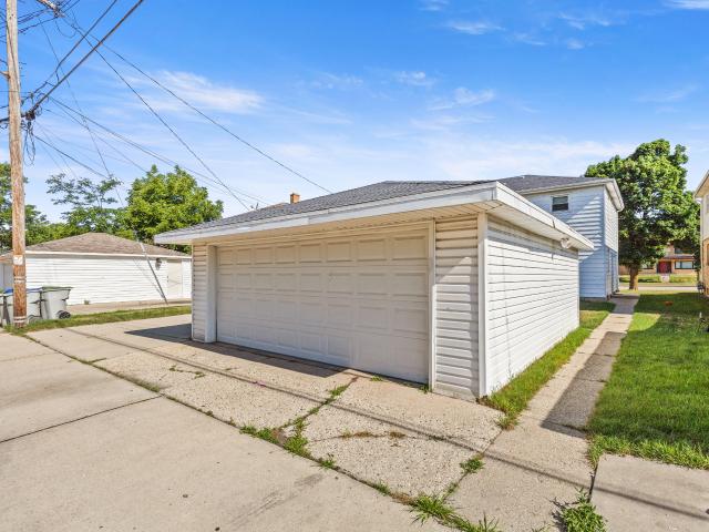 House for sale in Milwaukee, Wisconsin