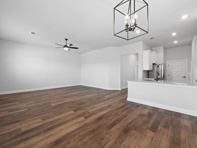 House for sale in Manor