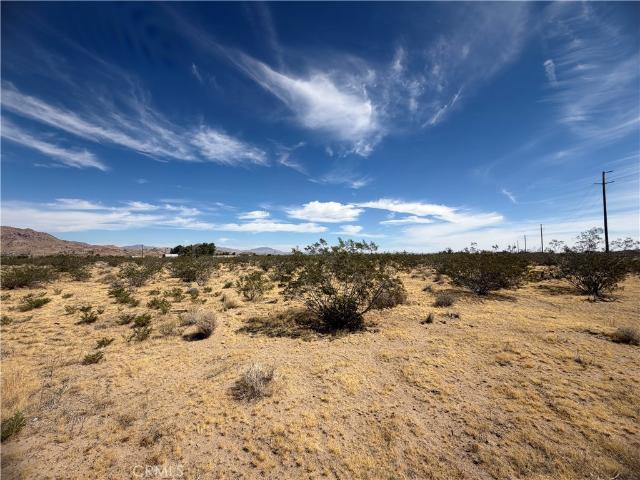 Land for sale in Lucerne Valley, California