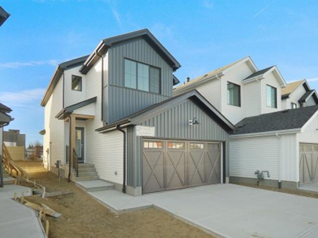 House for sale in Wedgewood, Alberta