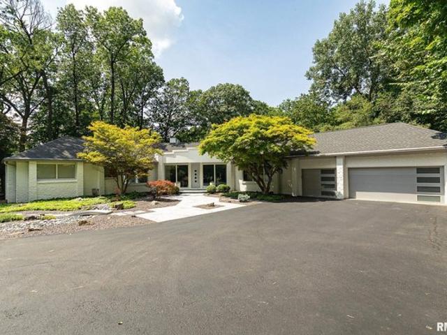 House for sale in Edwards, Illinois