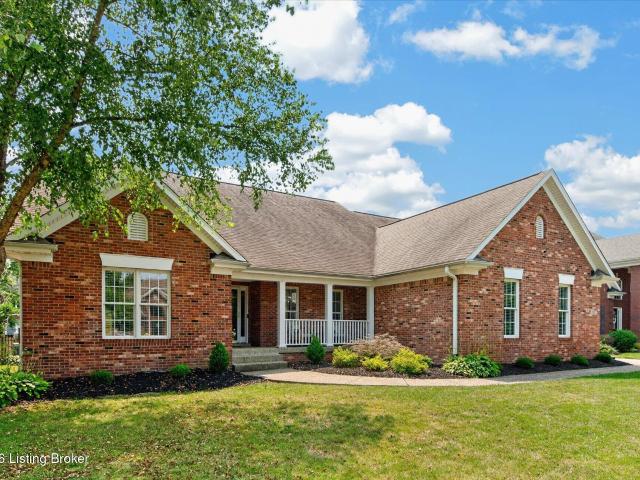 House for sale in Jeffersontown, Kentucky