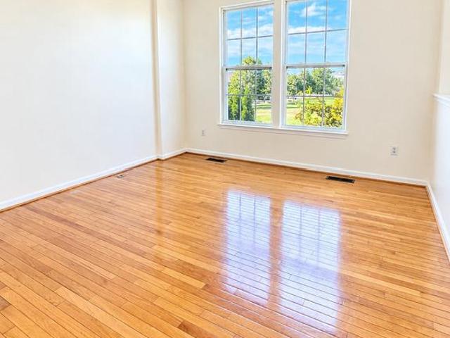 Townhouse for sale in Glenmar Manor, Middle River