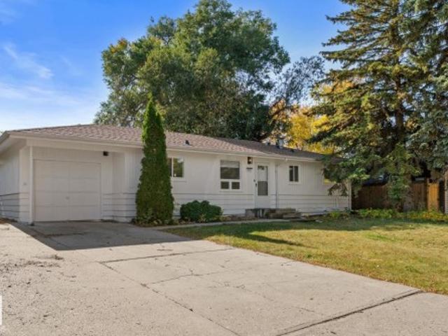 House for sale in Sherwood Park, Alberta