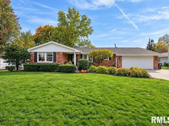 House for sale in Morton, Tazewell County