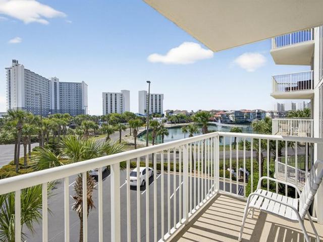Condo for sale in Destin, Florida