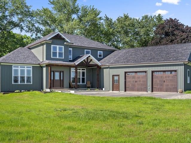 House for sale in Utica, Ohio