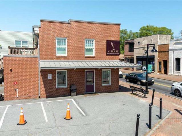 Commercial for sale in Stone Mountain, Georgia