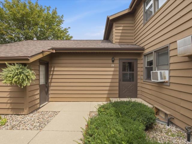 Condo for sale in Neenah, Wisconsin