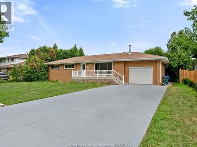 House for sale in Maidstone, Ontario